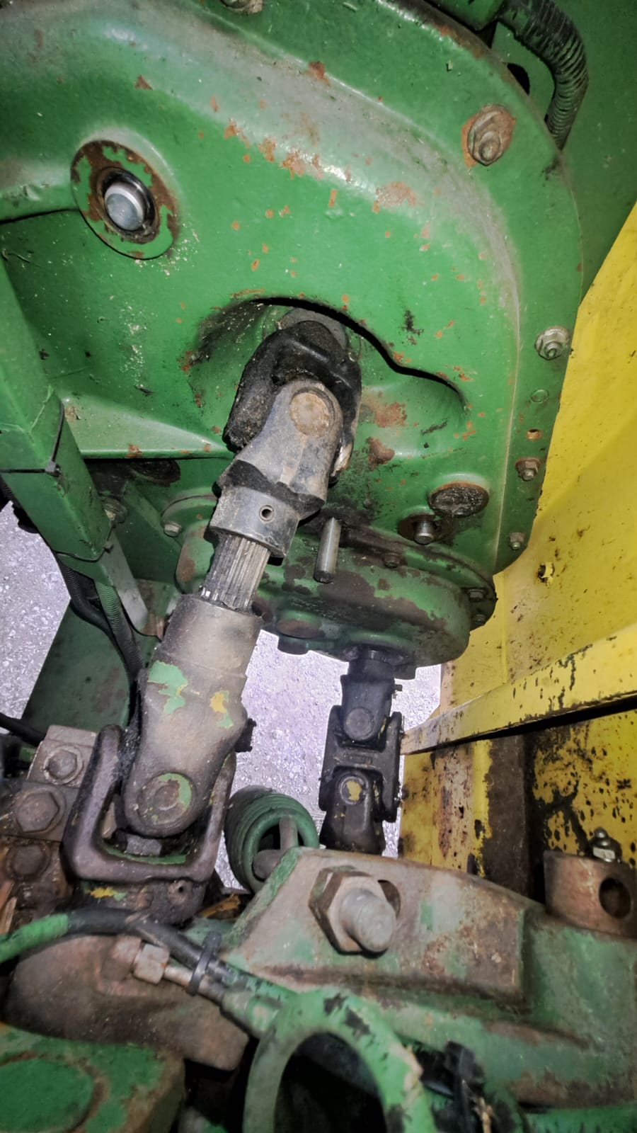John Deere 6850 czesci
