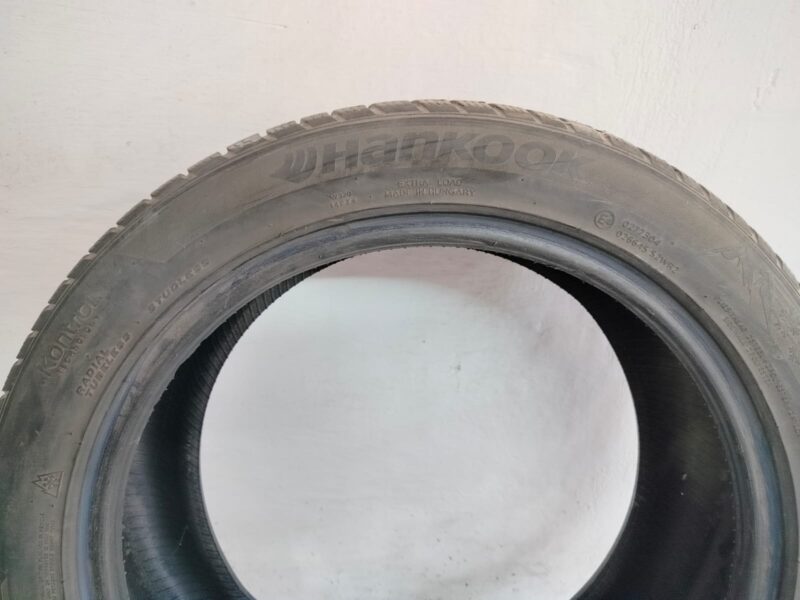 Opony zimowe 245/45 R18 2017r.