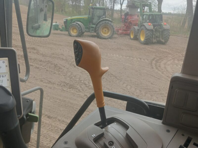 Sprzedam John Deere 6175m