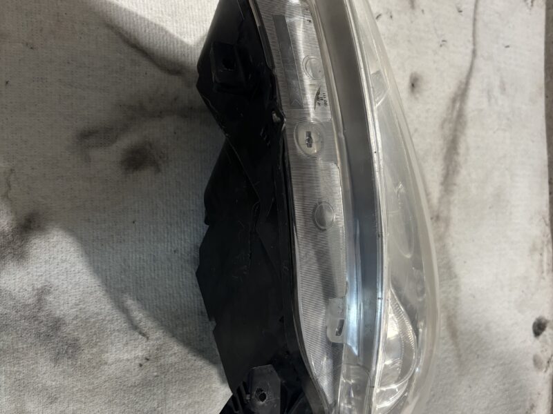 Lampa lewy przód Clio 3 przedlift 05-09
