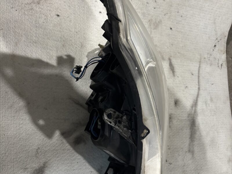 Lampa lewy przód Clio 3 przedlift 05-09