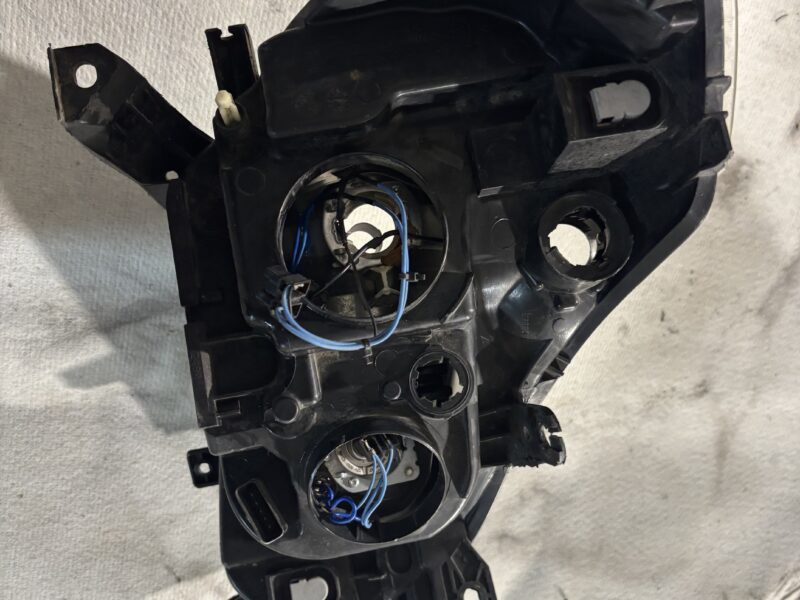 Lampa lewy przód Clio 3 przedlift 05-09