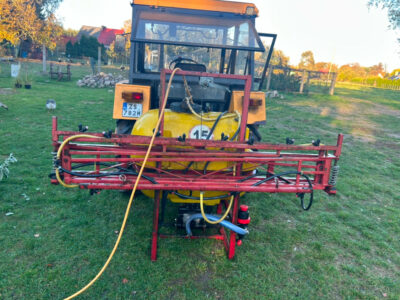 Sprzedam opryskiwacz bieradzki 300l