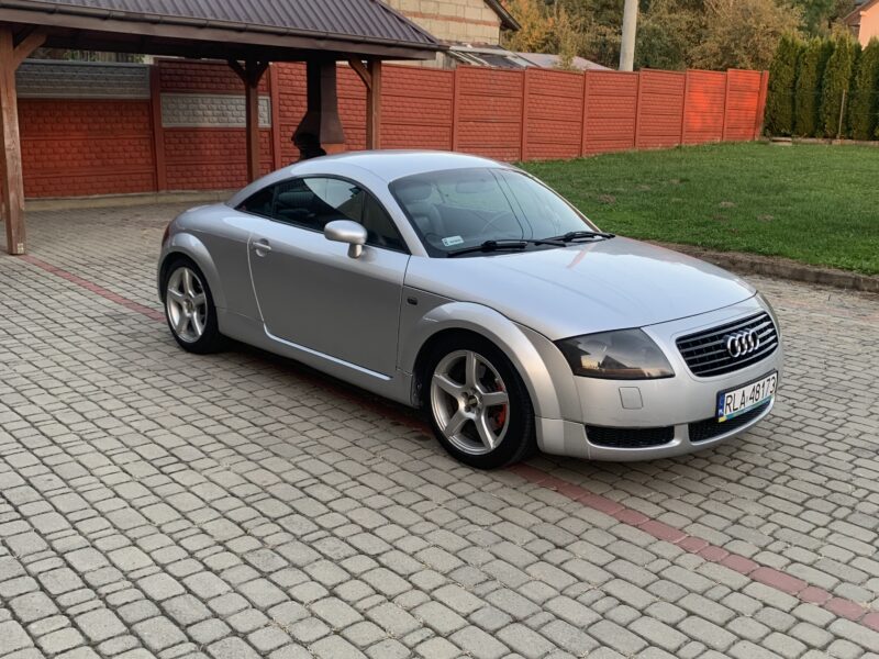 Audi tt 8n