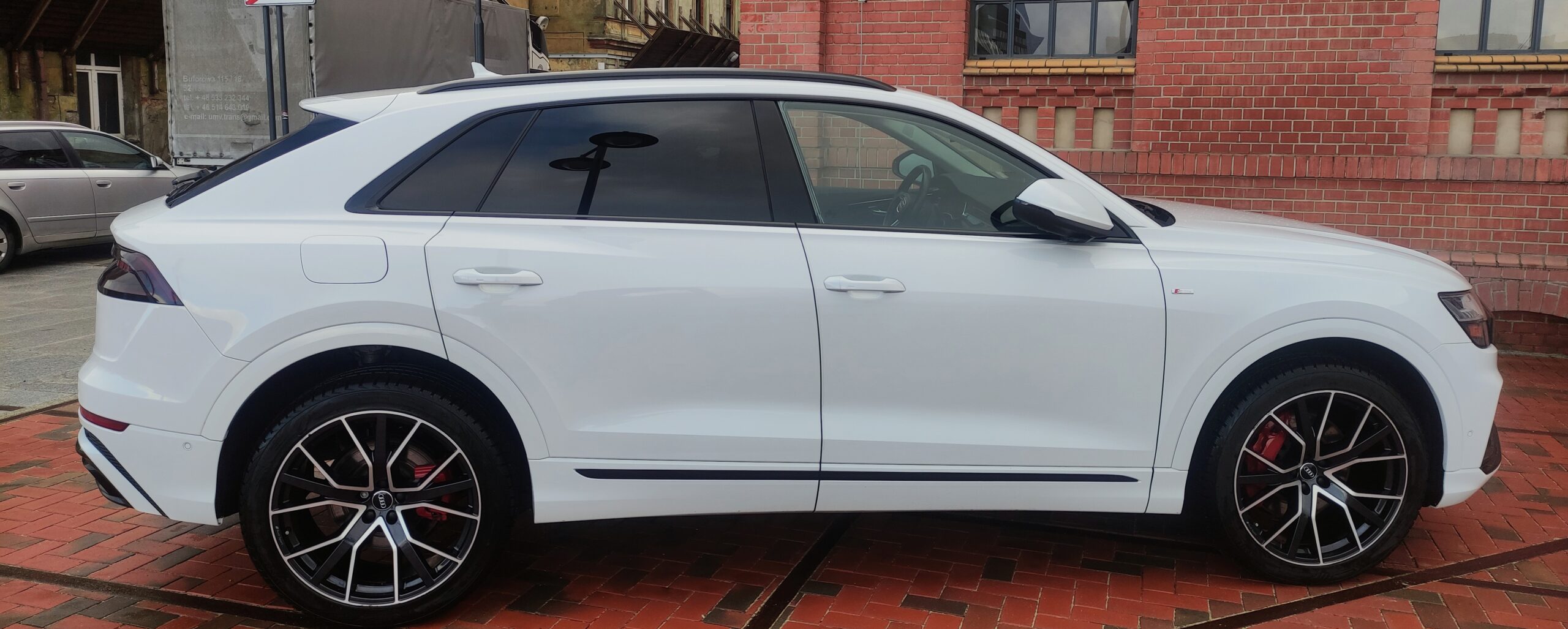Audi Q8 Audi Q8 55 TFSI mHEV Quattro Tiptronic S-line 219 900 zł