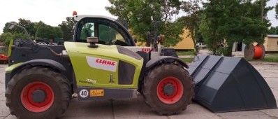 Claas Scorpion 7055