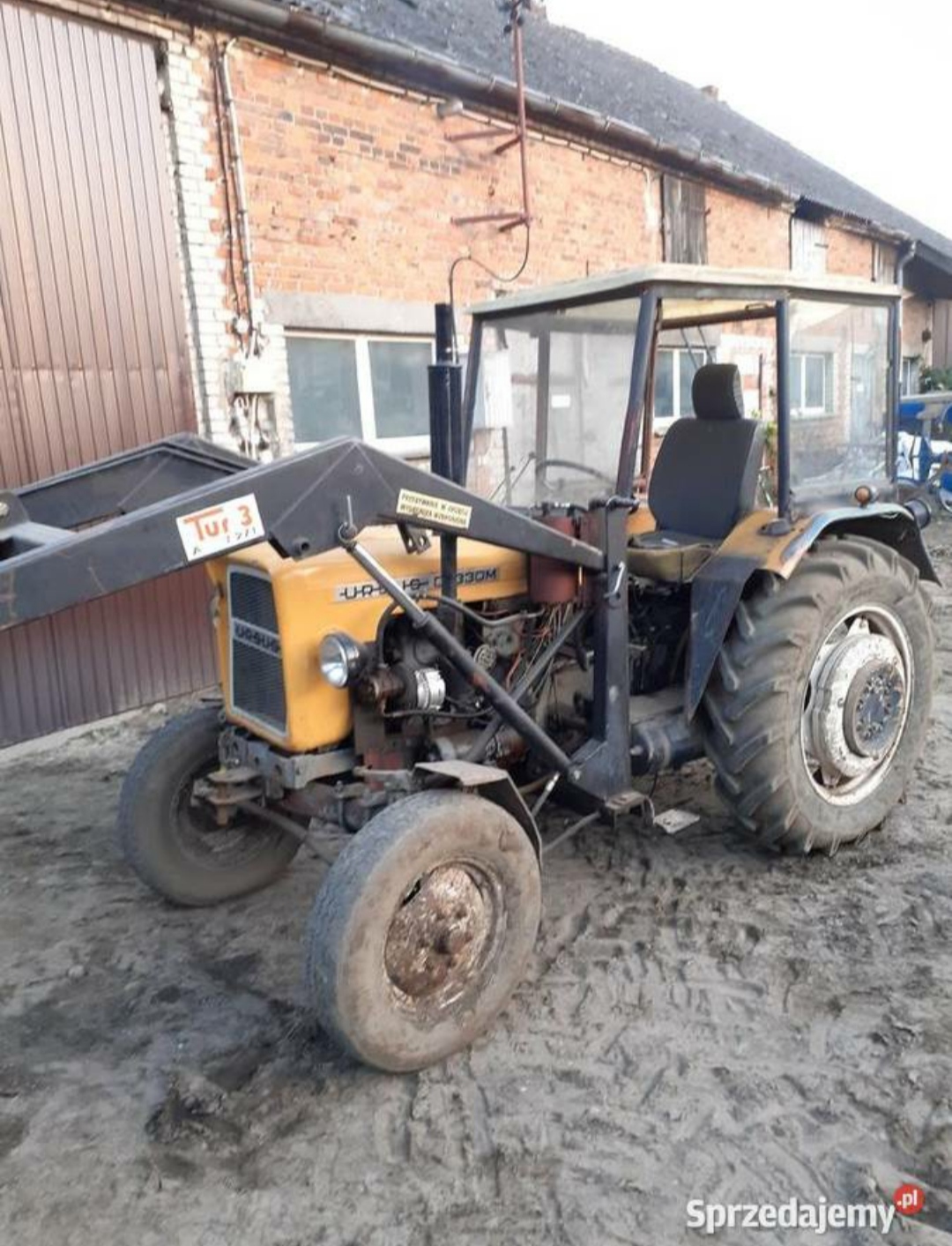 Ursus C-330 Tur 3 osprzęt wspomaganie
