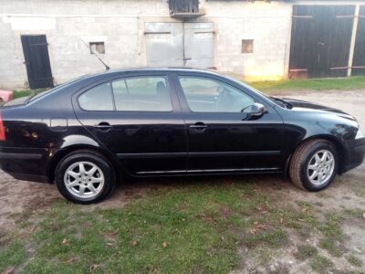 Skoda Octavia długie opłaty do jazdy