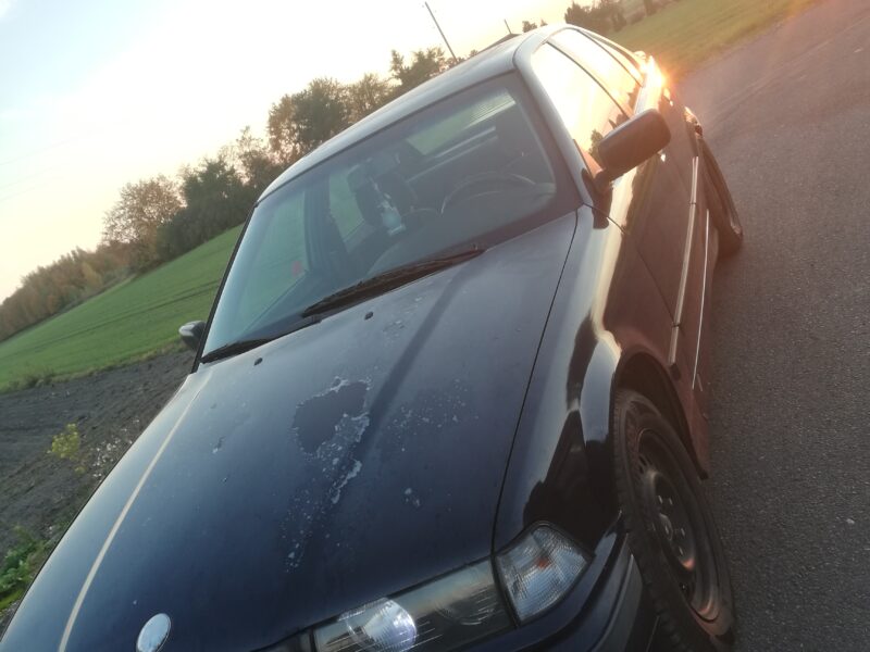 Sprzedam Bmw e36 1.6