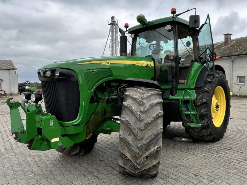 John deere 8420 rok 2002 stan bardzo dobry wiecej informacji udzielę telefonicznie