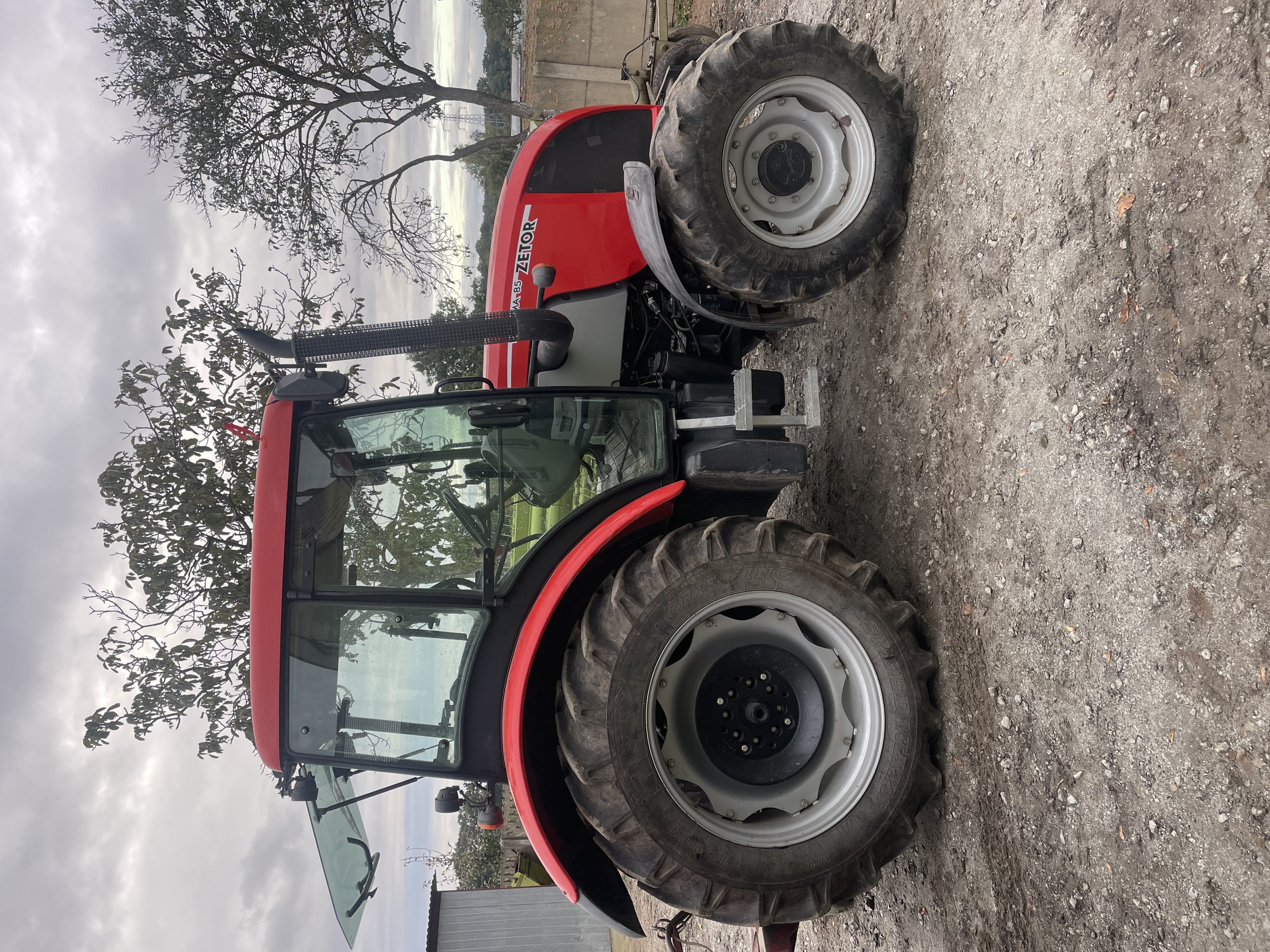 Zetor Proxima 85