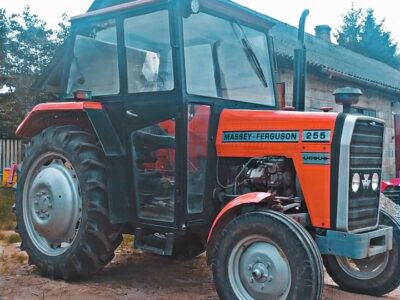 Massey Ferguson 255