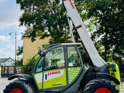 Claas Scorpion 7030