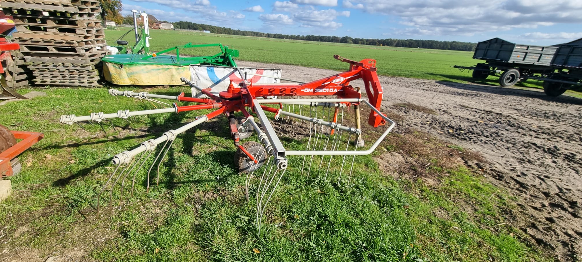 Zgrabiarka promar Z233/2 (Kuhn)