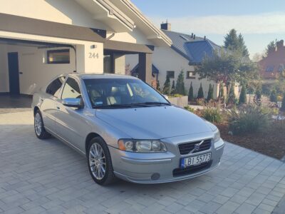 Volvo S60 2.4 D, automat, lift