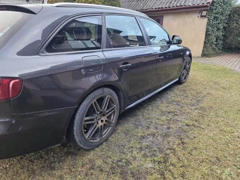 AUDI A4 B8 3.0 TDI QUATTRO