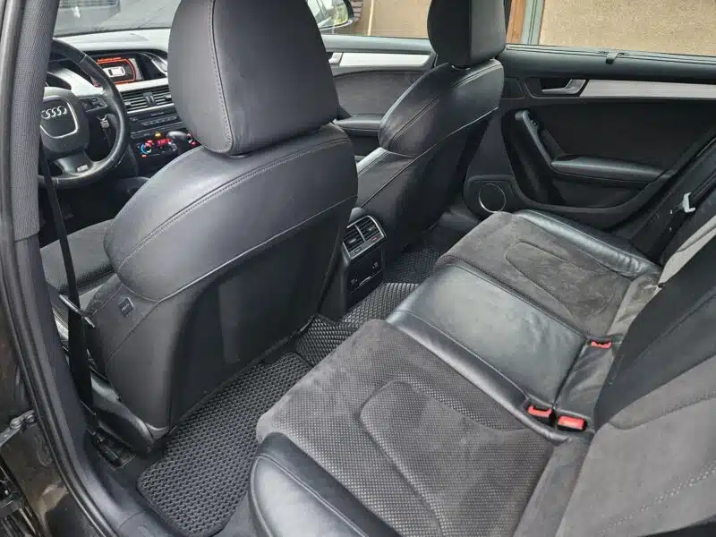 AUDI A4 B8 3.0 TDI QUATTRO