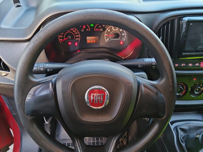 Sprzedam Doblo Maxi Cargo 2019 rok FV23%