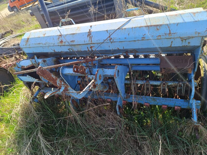 Siewnik isaria ( Hassia) mechaniczny 220 cm