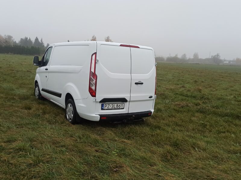 Ford Custom 81 tys. km przebiegu, Stan bdb