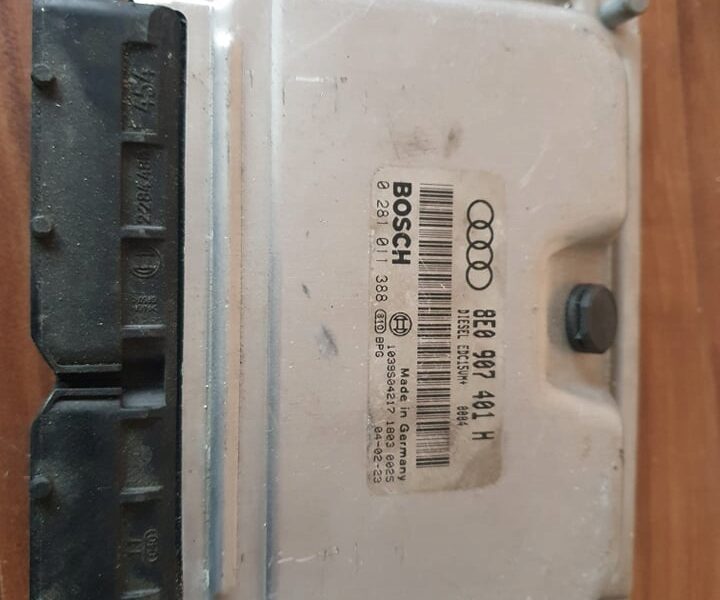 KOMPUTER STEROWNIK SILNIKA 8E0907401H AUDI A4 B6