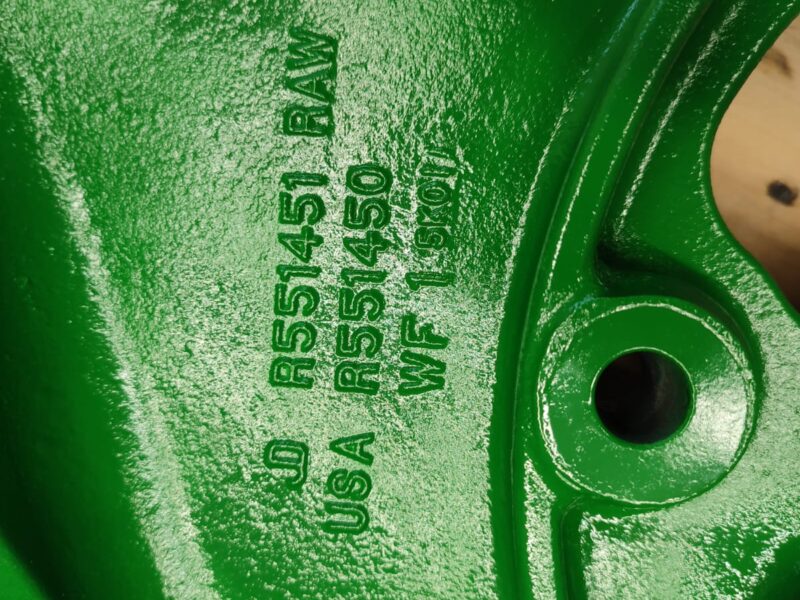 Wspornik układu wydechowego DPF R551450 John Deere 8345 R