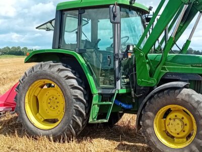 John deere 6200