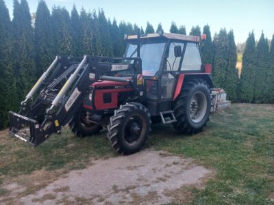 Zetor 7045 z turem