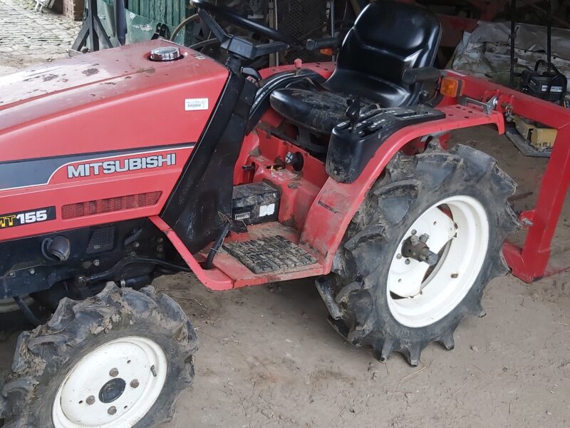 Minitraktorek 17 koni Mitsubishi mt155
