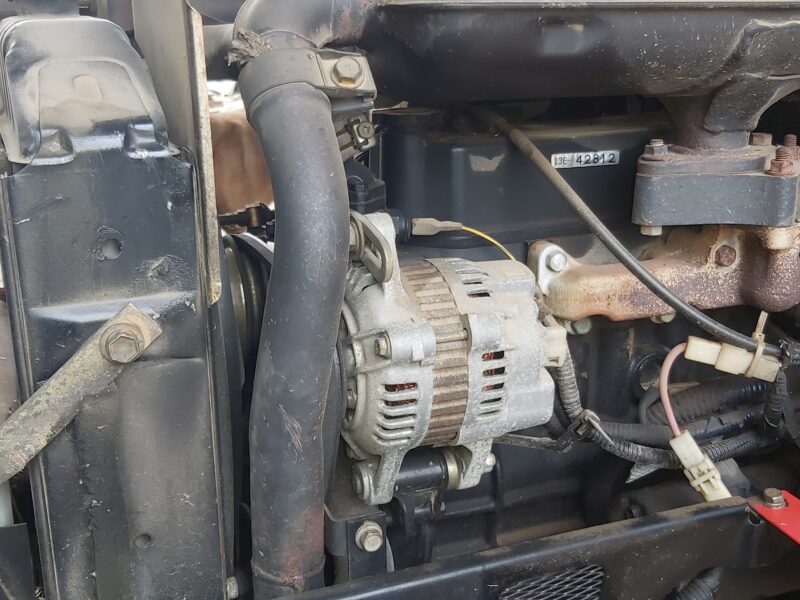 Minitraktorek 17 koni Mitsubishi mt155