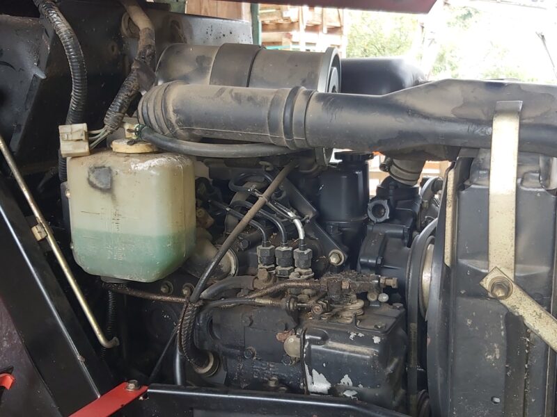 Minitraktorek 17 koni Mitsubishi mt155