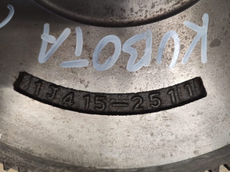 Koło zamachowe 1J415-2511 Kubota V3007 Merlo P 25.6