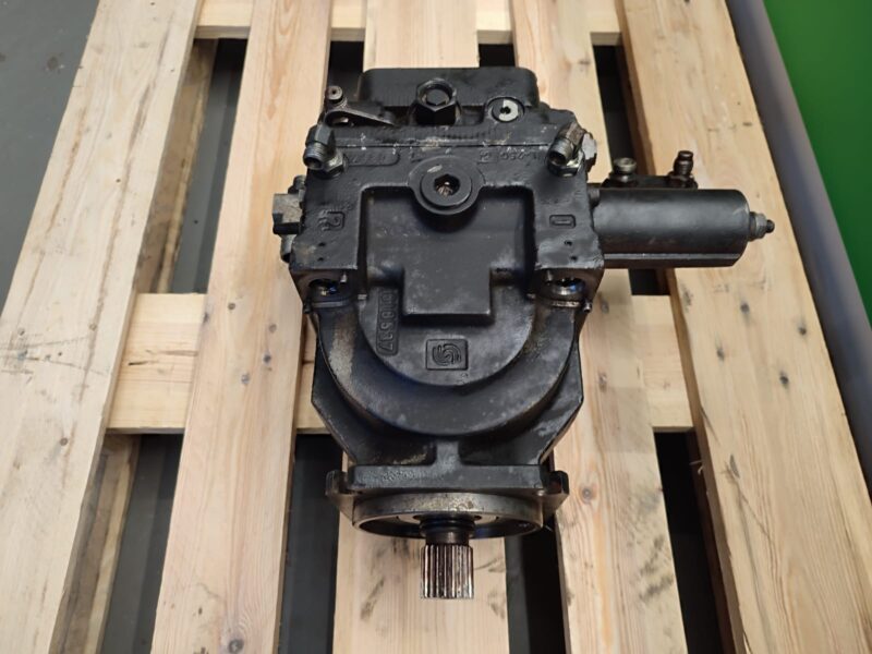 Pompa jazdy 484830 Sauer-Danfoss 90R075 FMSCD8D Merlo P