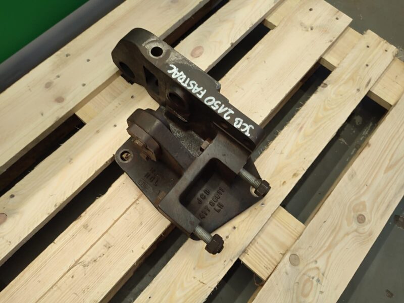 Wspornik Zaczepu 47700011 PITON FIX JCB Fastrac 2150