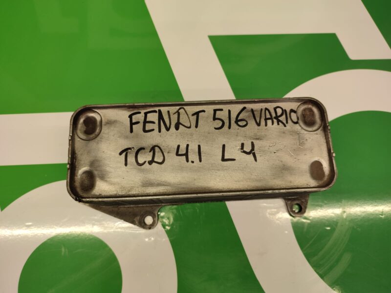 Chłodnica oleju F842201510230 Fendt 516 Vario Deutz TCD 4.1 L4