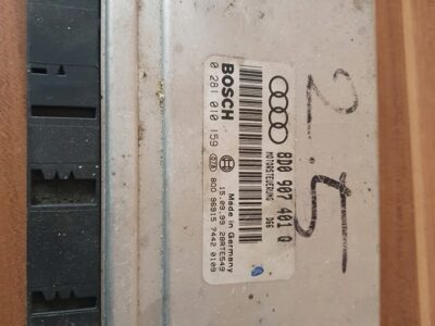 Bosch 8D0907401Q sterownik silnika