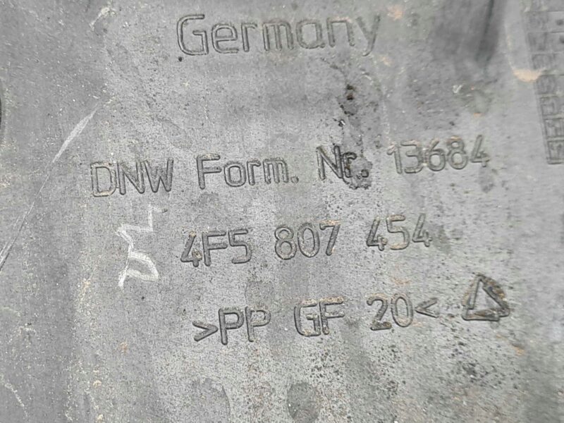 SLIZG MOCOWANIE AUDI A4 B8 08- kombi 8k9807453
