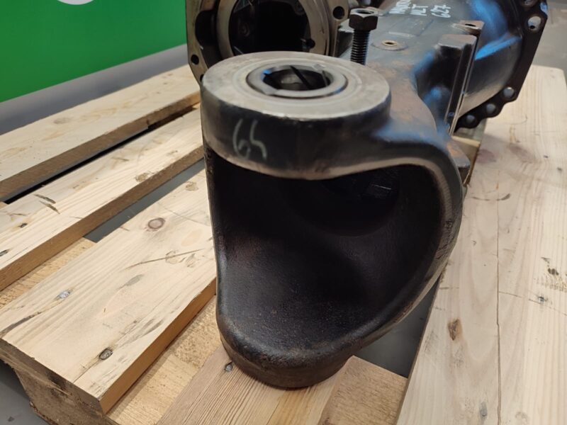 Obudowa osi 280812 2120600166 Manitou MLT 627