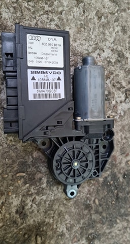 Silniczek Audi A4 b6 lewa tył