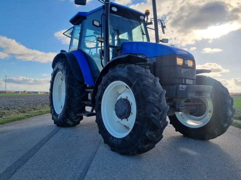 New Holland TS 90