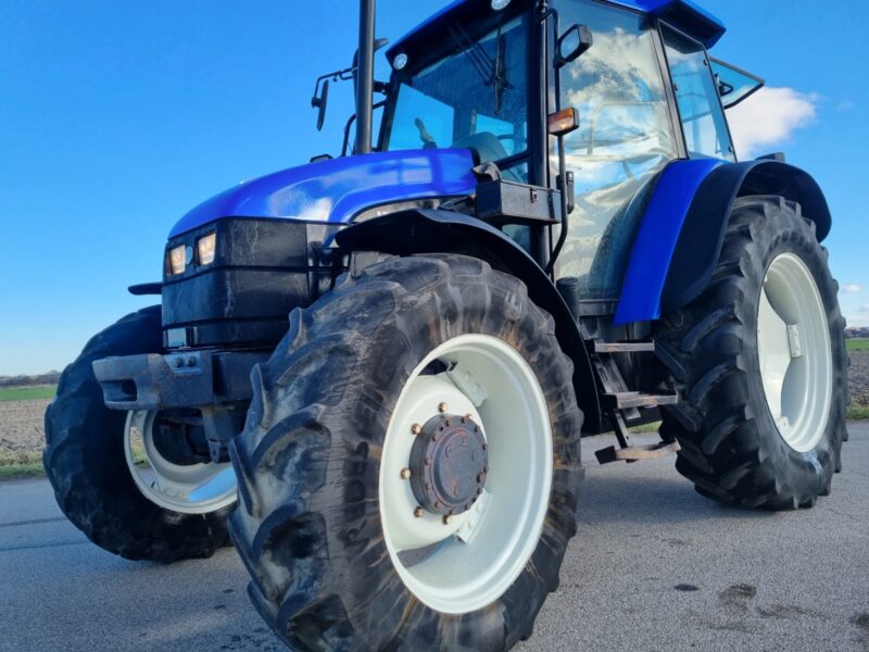New Holland TS 90