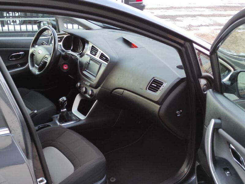 Kia Ceed Kia Ceed 2013r 1.6 GDI Eco Dynamic benzyna Nawigacja Tempomat Światła LED