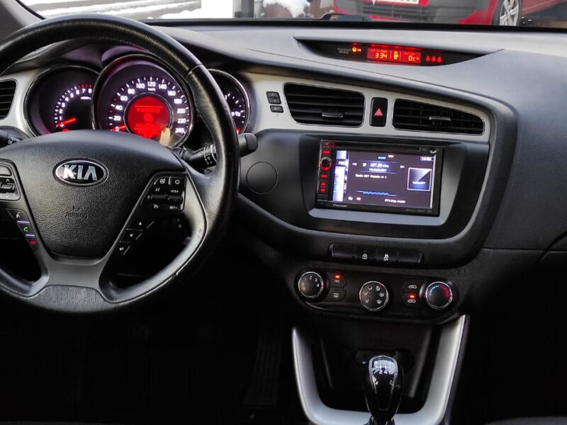 Kia Ceed Kia Ceed 2013r 1.6 GDI Eco Dynamic benzyna Nawigacja Tempomat Światła LED