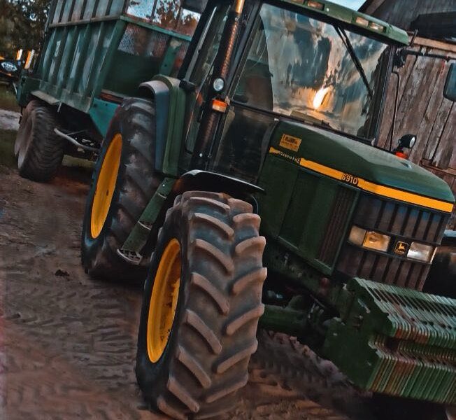 John Deere 6910 2002r doinwestowany