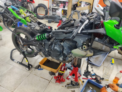 Serwis naprawa motocykli i skuterów Mechanik