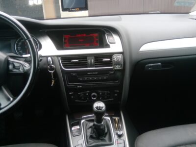 Audi A4 B8 2.0 TDI