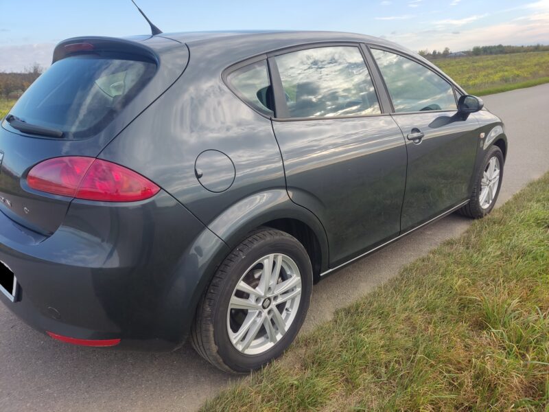 Seat Leon II 1.6mpi 2005r