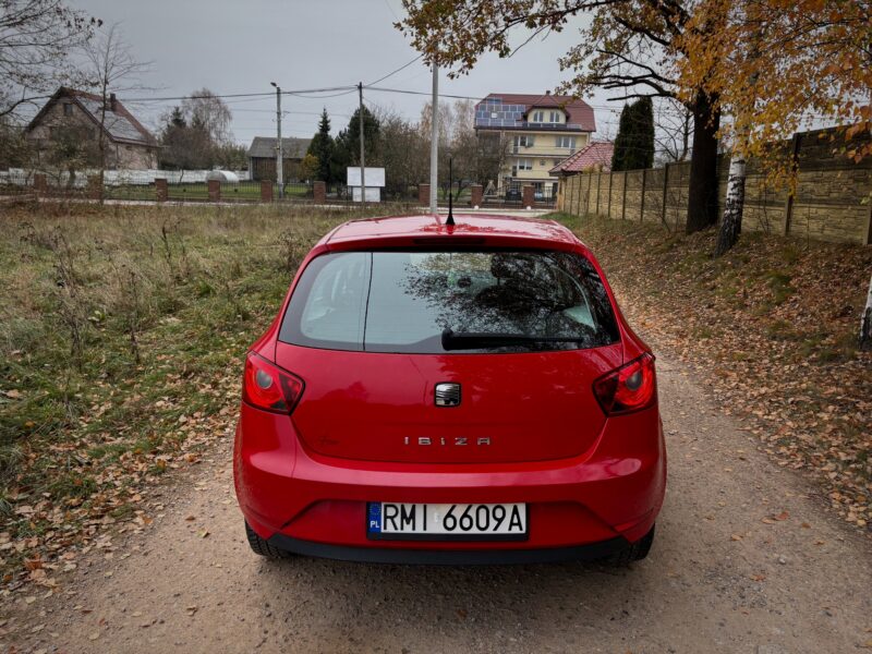 Śliczny Seat Ibiza 2012R POLIFT