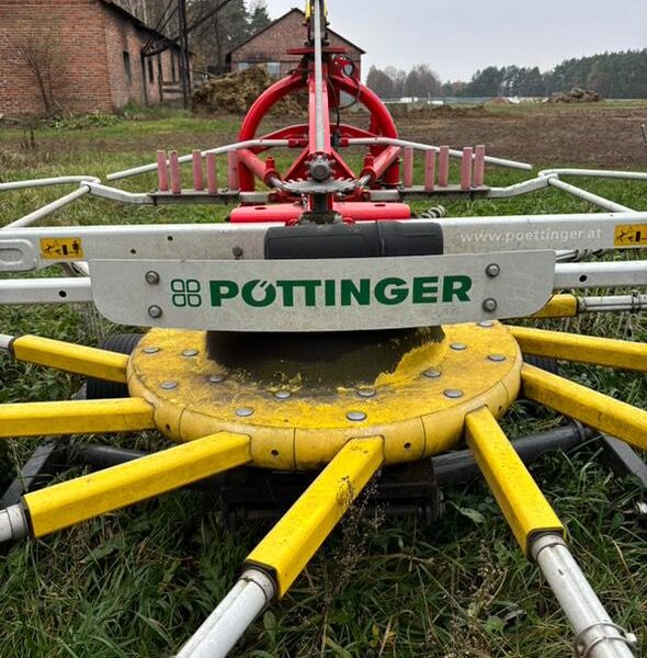 Zgrabiarka karuzelowa Pottinger top 422