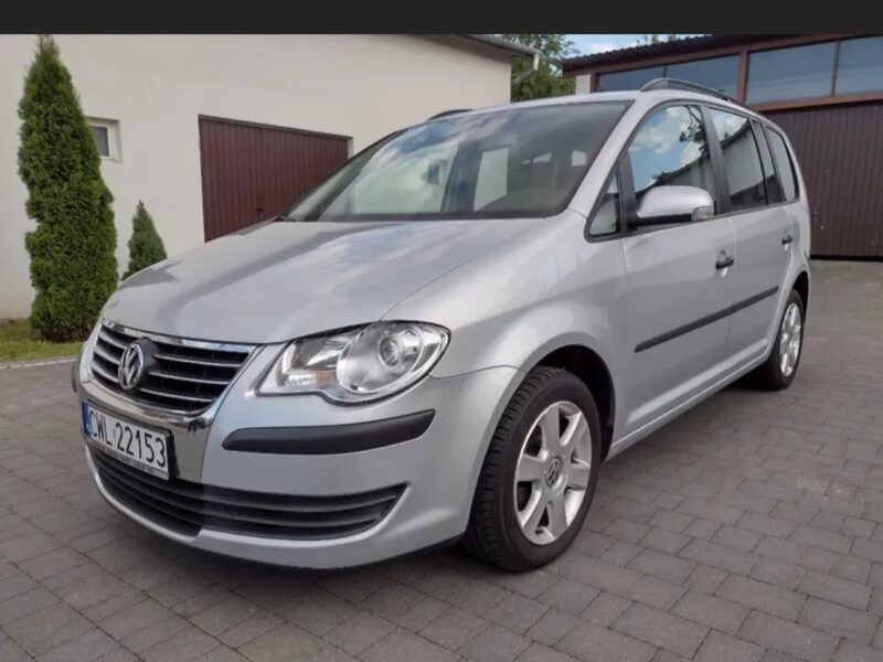 Volkswagen Touran 1.6mpi GAZ 7os. 2007